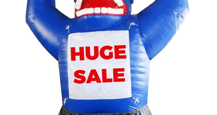 Giant Inflatable Roof Top Gorilla