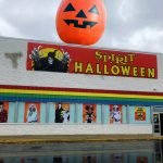 SPIRIT-HALLOWEEN-PUMPKIN-INFLATABLE-BALLOON