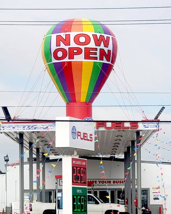 Giant Advertising Balloons