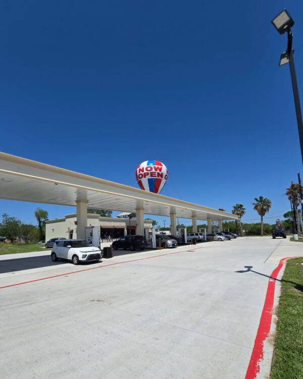 Now Open Giant Roof Top Inflatable Balloon