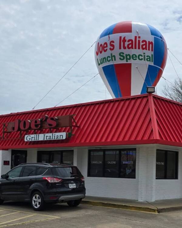Joe’s Italian Lunch Special 22ft Rooftop Advertising Balloon