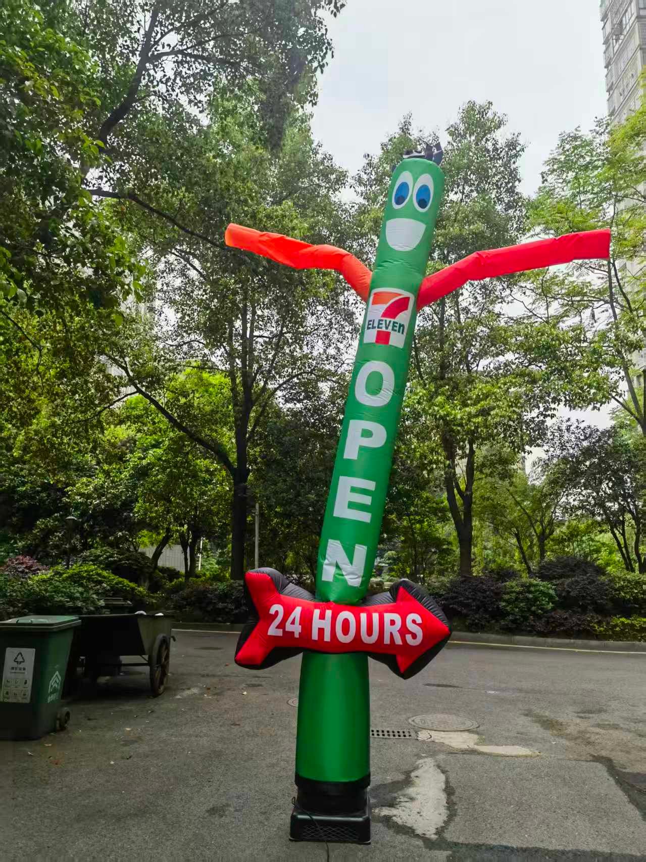 7-Eleven Inflatable Air Dancer with Arrow Sign