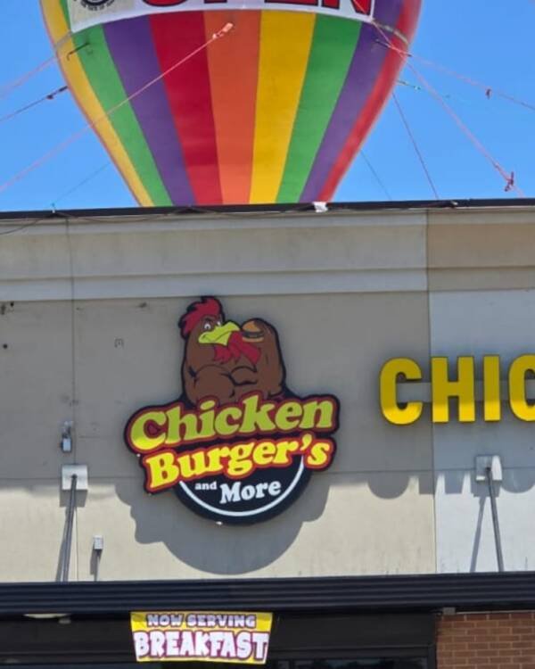 Chicken Burger Rooftop Inflatable Balloon