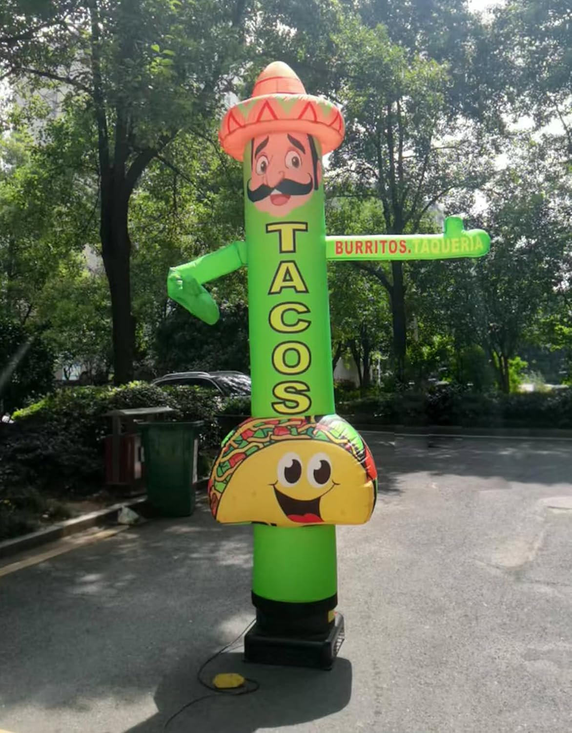 10ft Taco Waving Men Guy