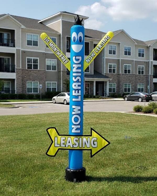 20ft-Now-Leasing-Air-Dancer-01
