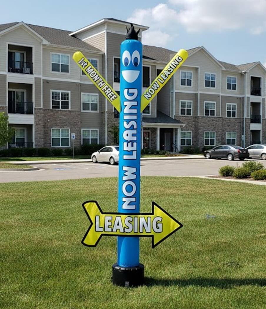 20ft-Now-Leasing-Air-Dancer-02