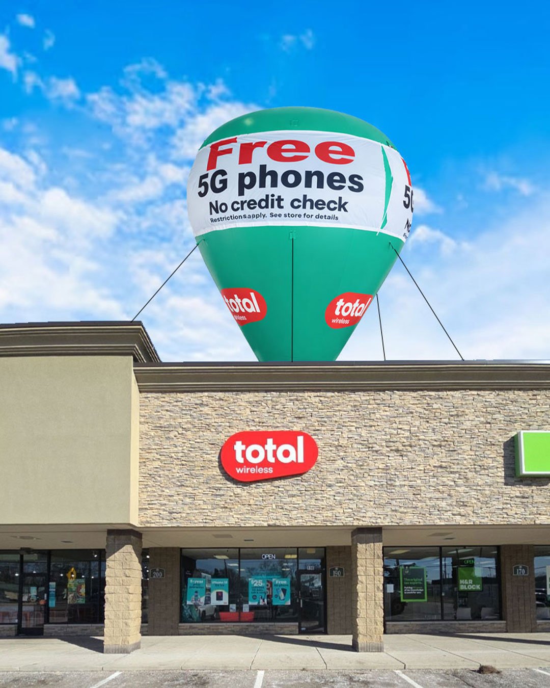 22ft Total Wireless rooftop balloon