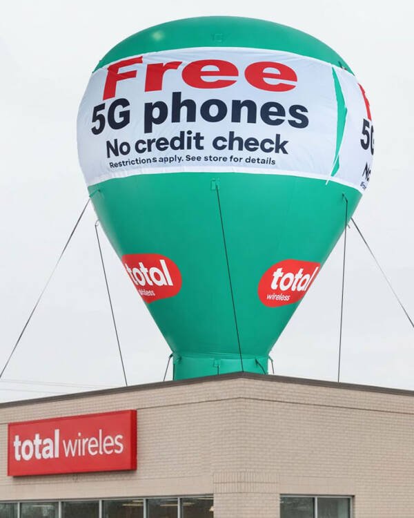 22ft Total Wireless Giant Inflatable Rooftop Balloon | Buy or Rent Nationwide - Image 4