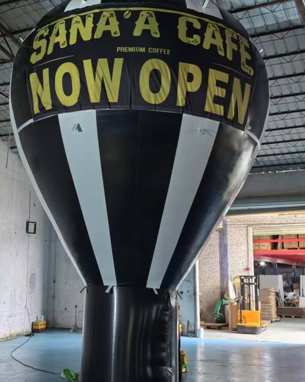 22ft Sana’a Cafe rooftop inflatable balloon
