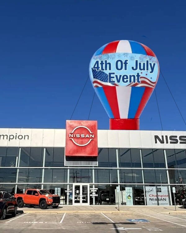 22ft Nissan 4th of July Rooftop Advertising Balloon