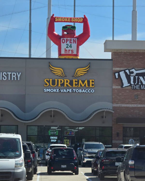 22ft smoke shop giant inflatable gorilla rooftop balloon