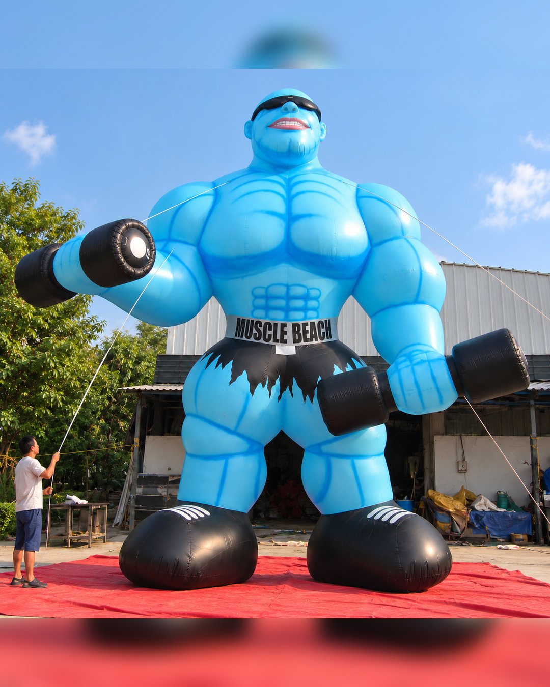 22ft giant muscle man advertising inflatable for gyms